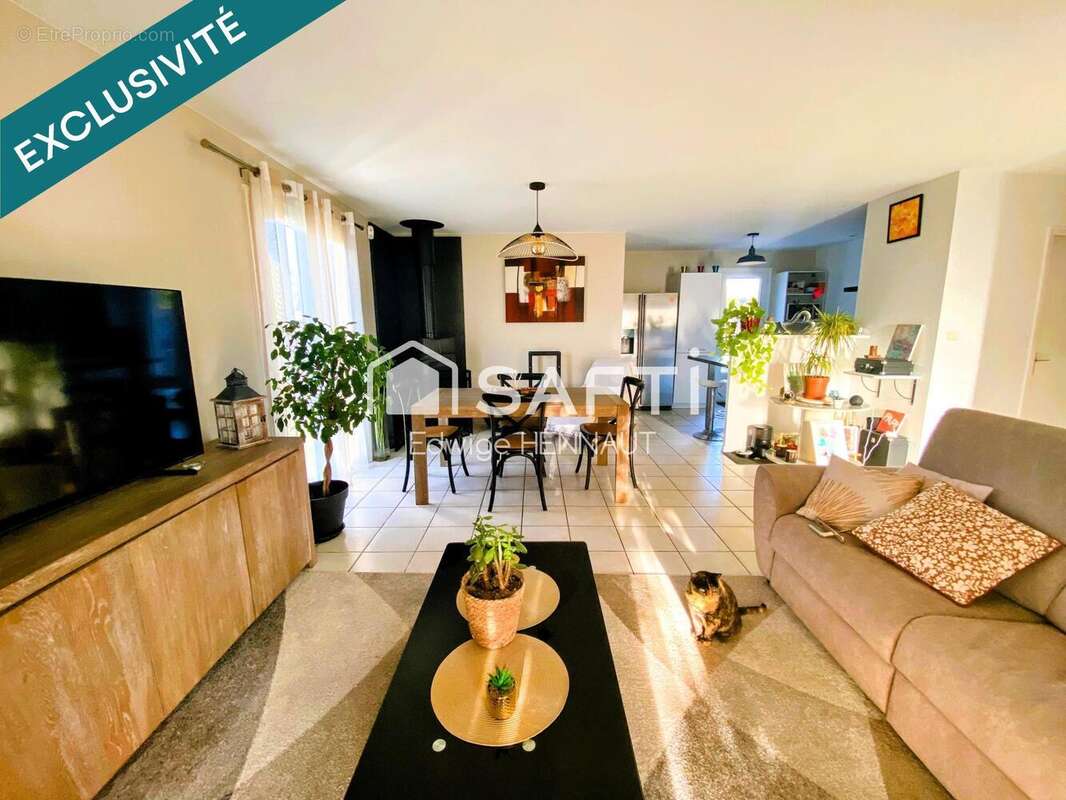 Photo 2 - Maison à PAREMPUYRE