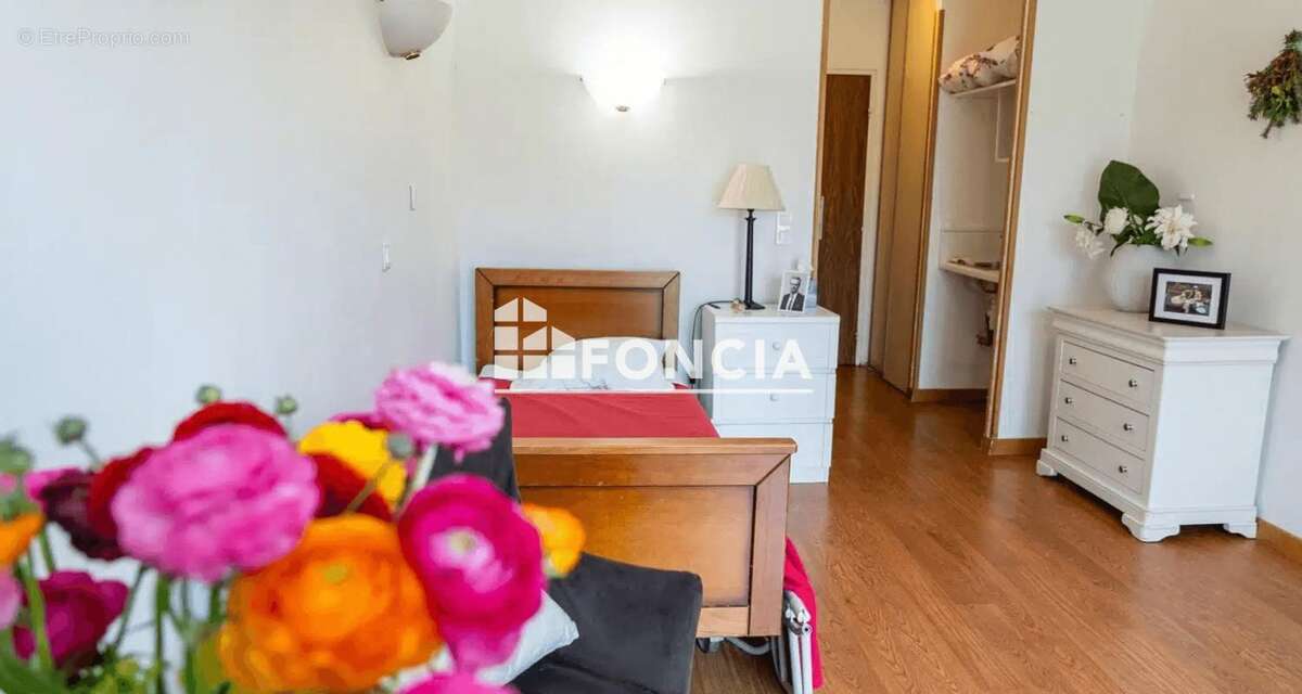 Appartement à MONTAUROUX