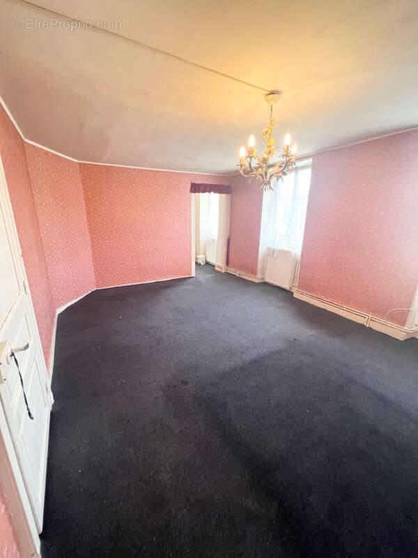 Maison a renovee - photo 8