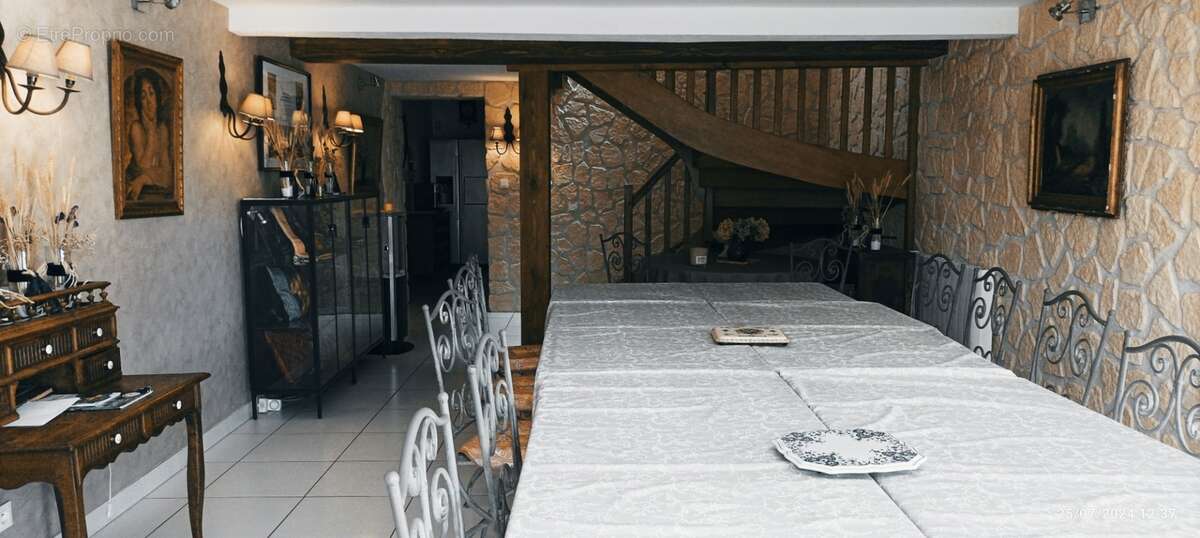 Propriété à vendre SAINT HILAIRE ( allier) comprenant une maison et un gite sur un parc de 23433 m² - photo 13