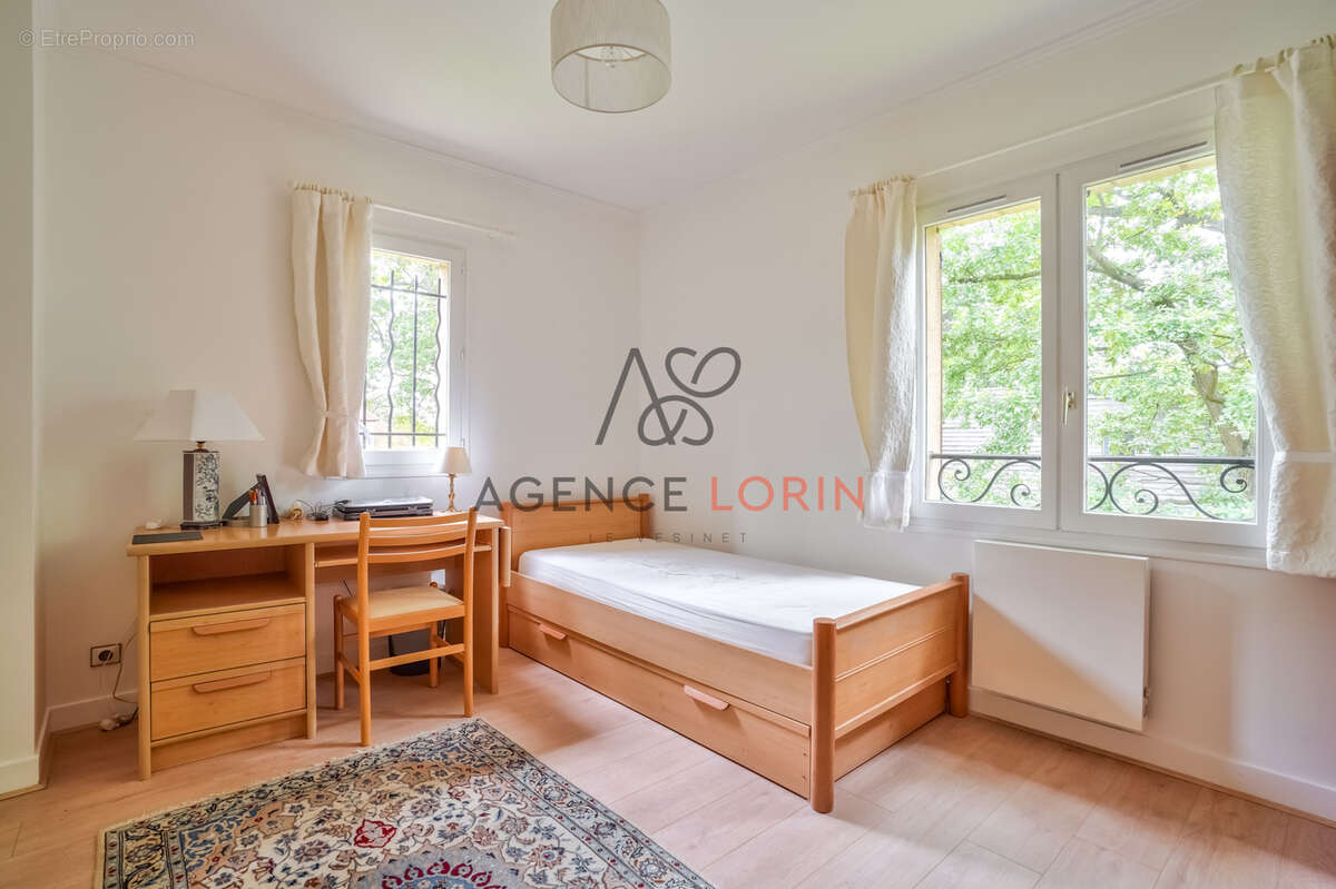 Maison à LE VESINET