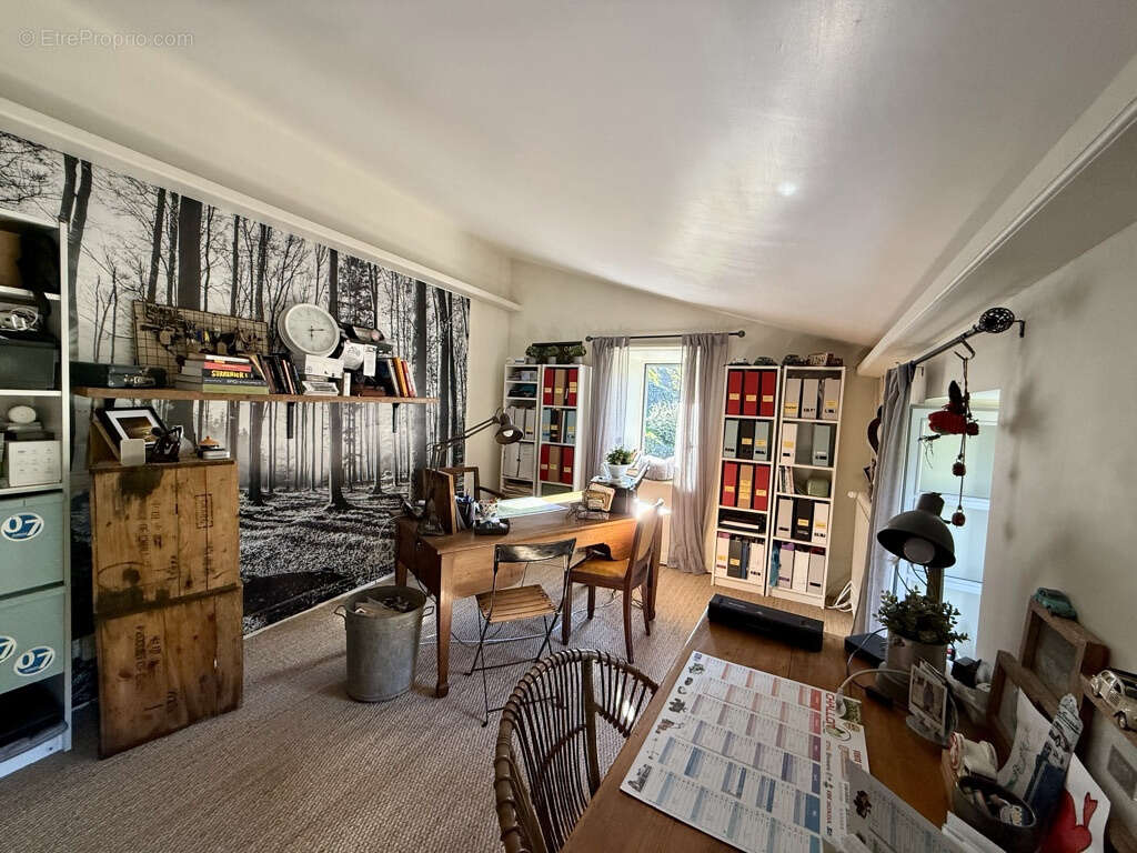 Maison à PRIVAS