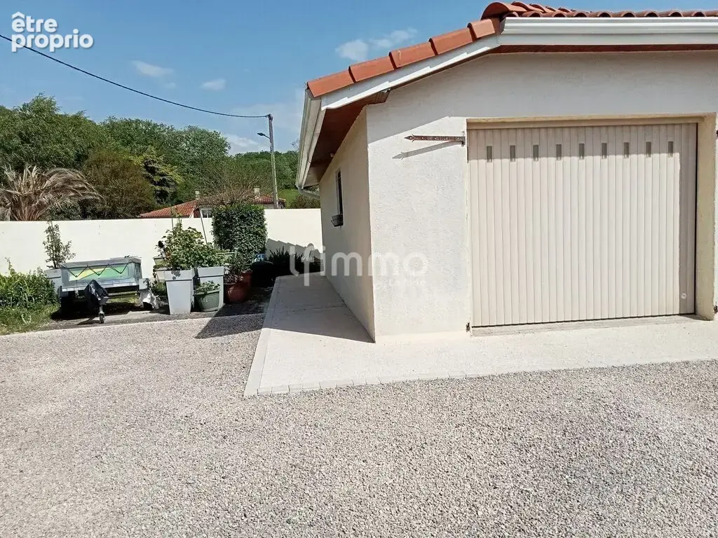 villecomtal maison 5 pièces avec garage - photo 5