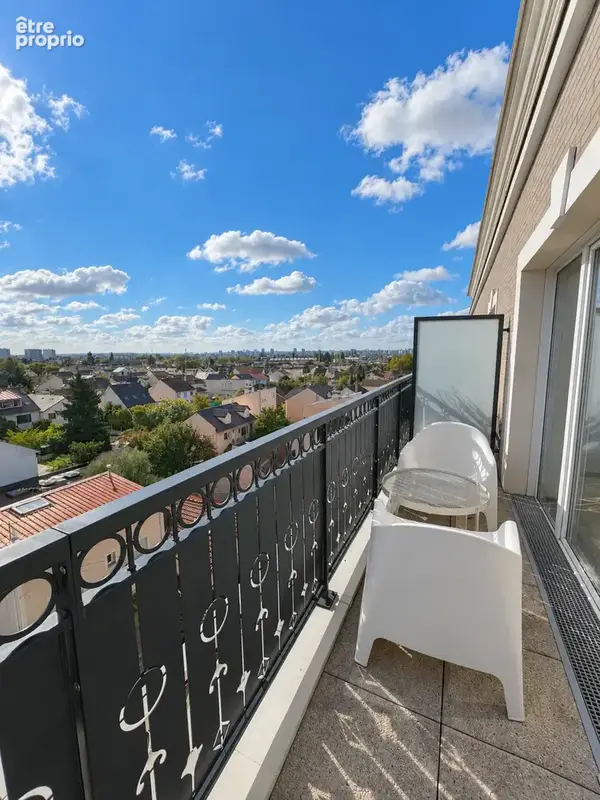 Appartement à LE BLANC-MESNIL