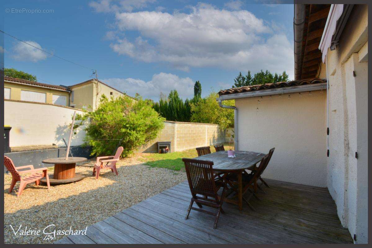 Guitres ( 33) Maison 2 chambres et jardin - photo 12