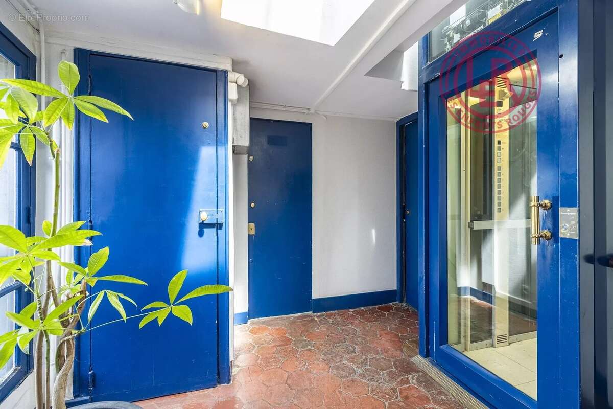 Appartement à PARIS-9E