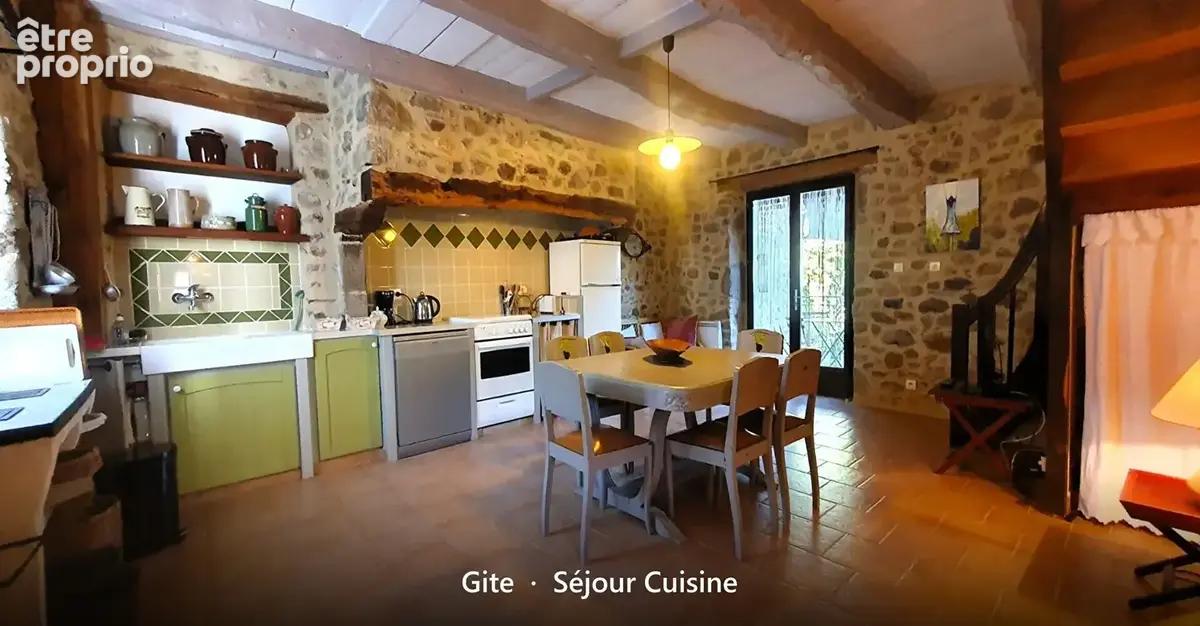 Maison en pierre avec gîte, piscine naturelle et vue - 3 500 m² - photo 13
