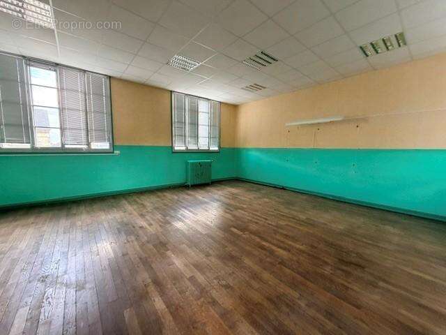 Appartement 512 m² à Saumur  - photo 7