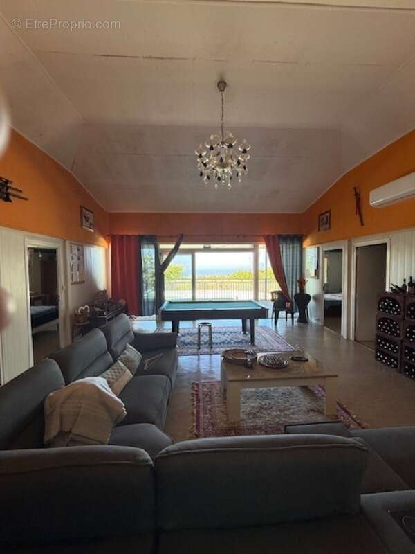 Maison à SAINT-PIERRE