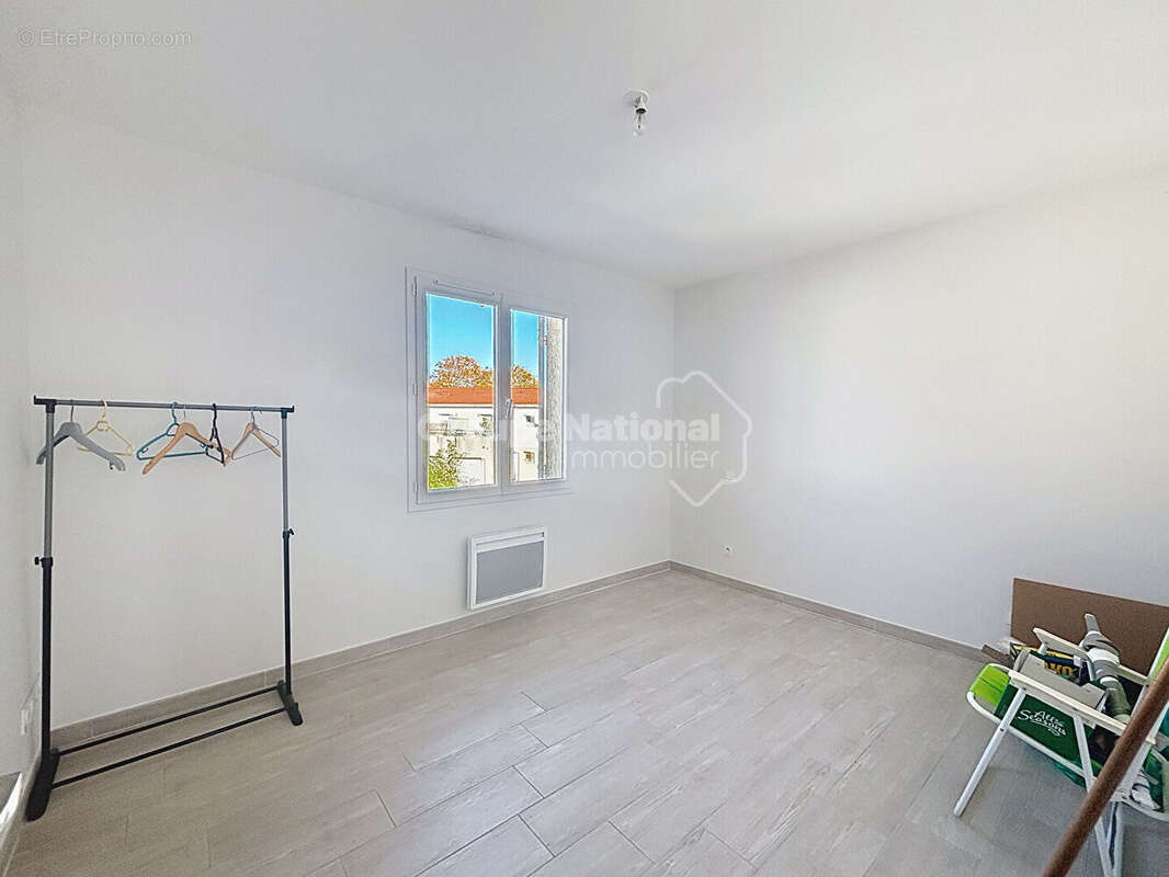 Appartement à L&#039;ISLE-SUR-LA-SORGUE