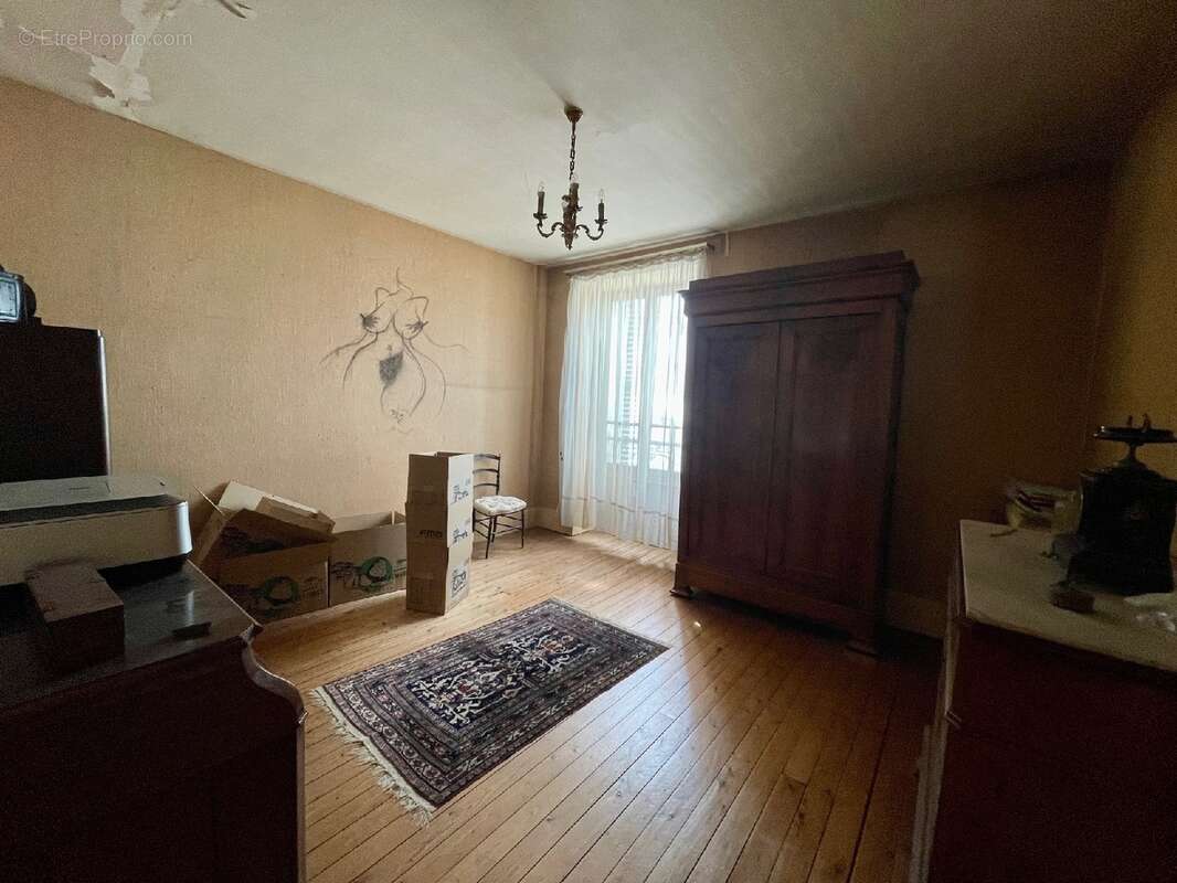 Maison à MILLY-LA-FORET