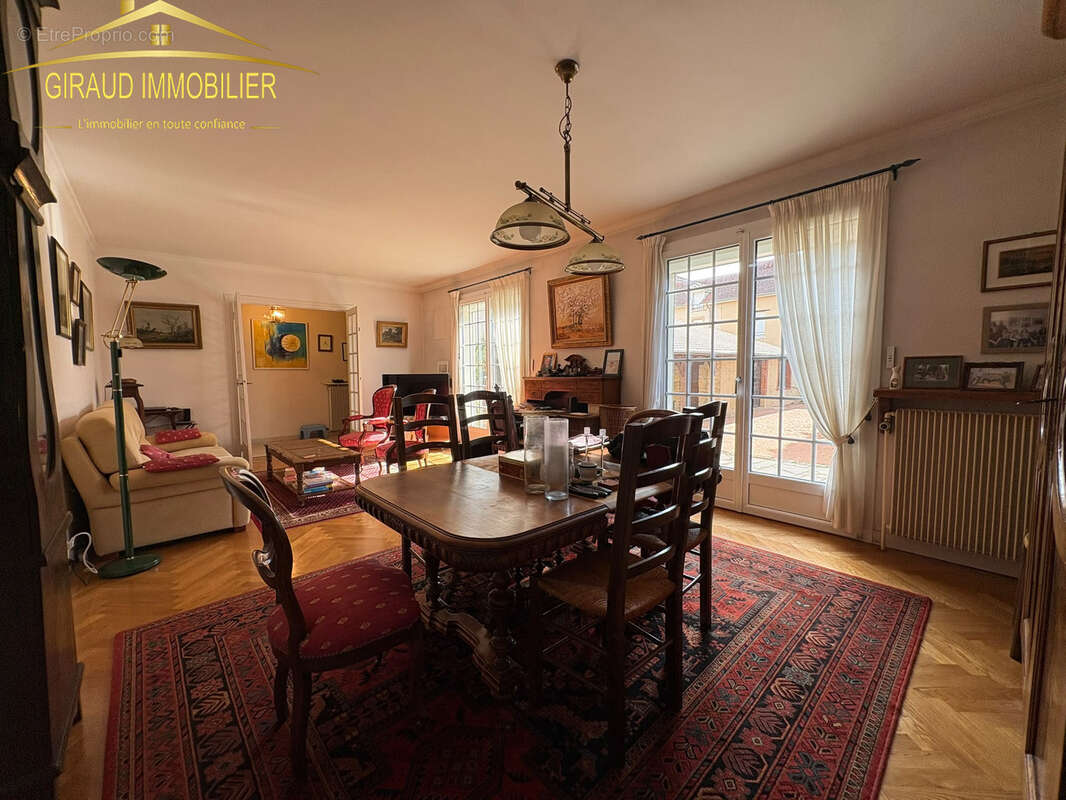 Pouilly-sous-charlieu maison familiale - photo 4