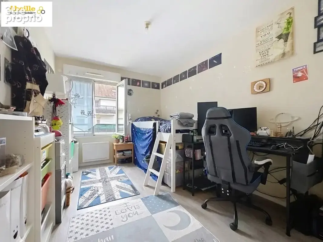 Appartement F3 avec balcon et ascenseur. - photo 5