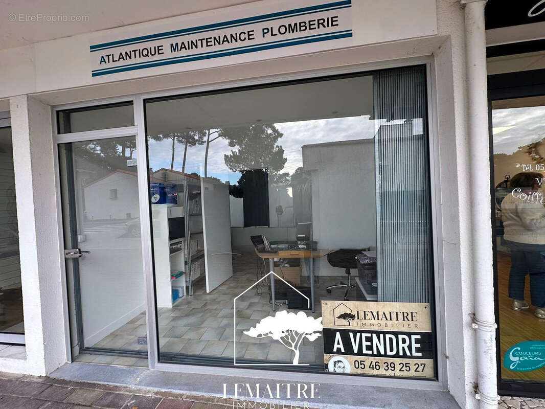 Commerce à LES MATHES