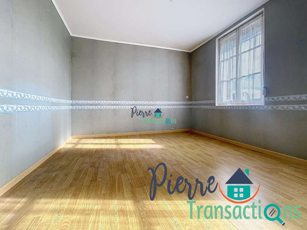 Maison à LILLEBONNE