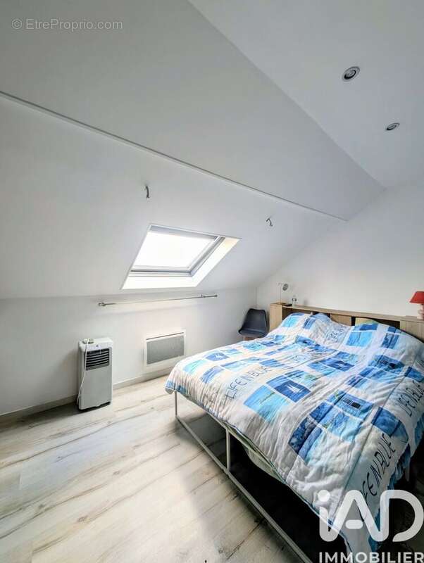 Maison 72 m² à Saint-Quentin  - photo 7
