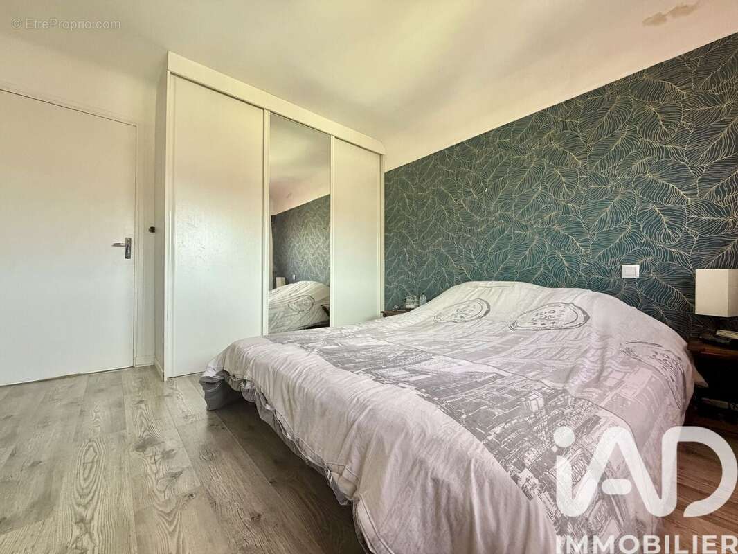 Photo 3 - Appartement à VILLEBON-SUR-YVETTE