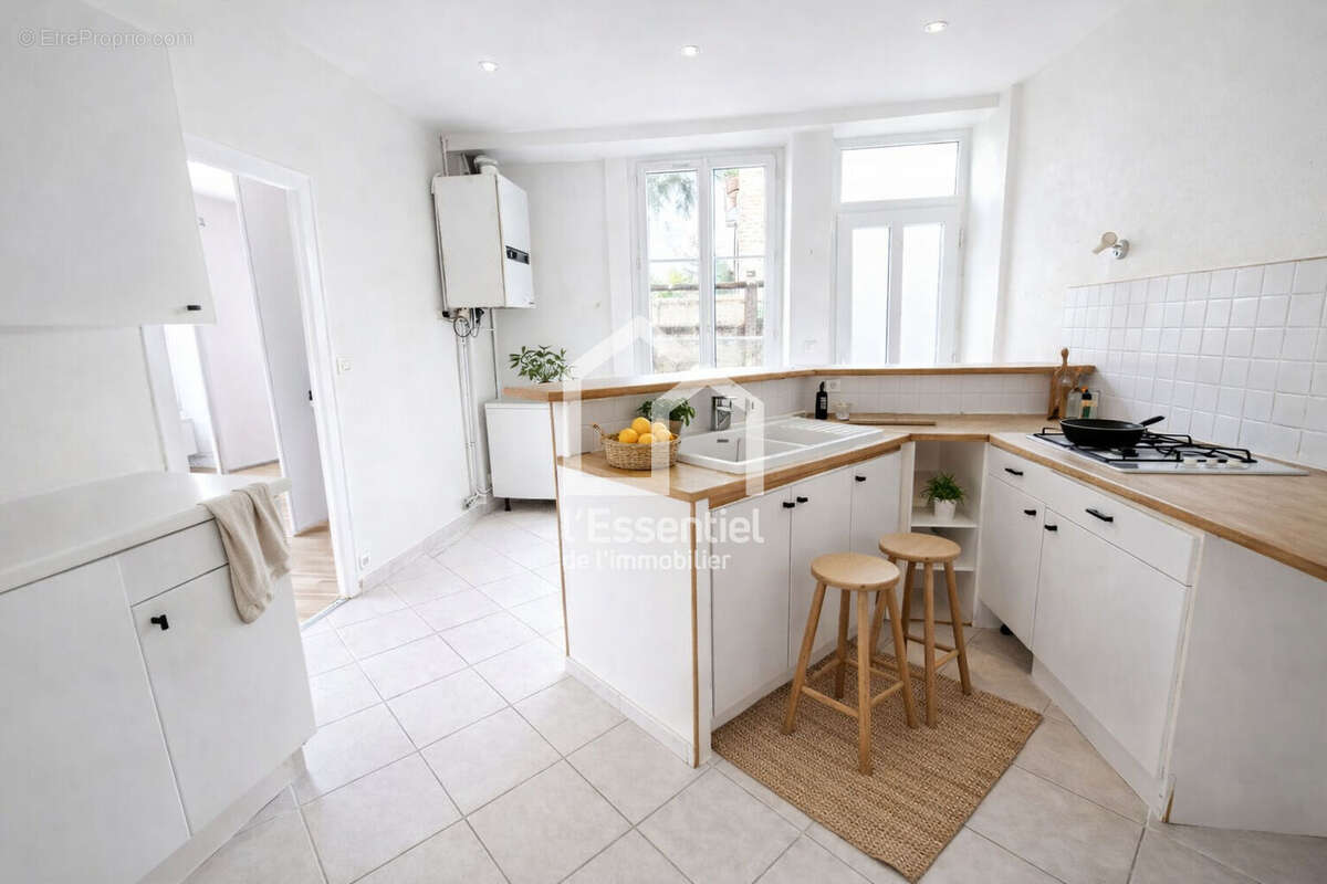 Appartement à VERNEUIL-SUR-SEINE