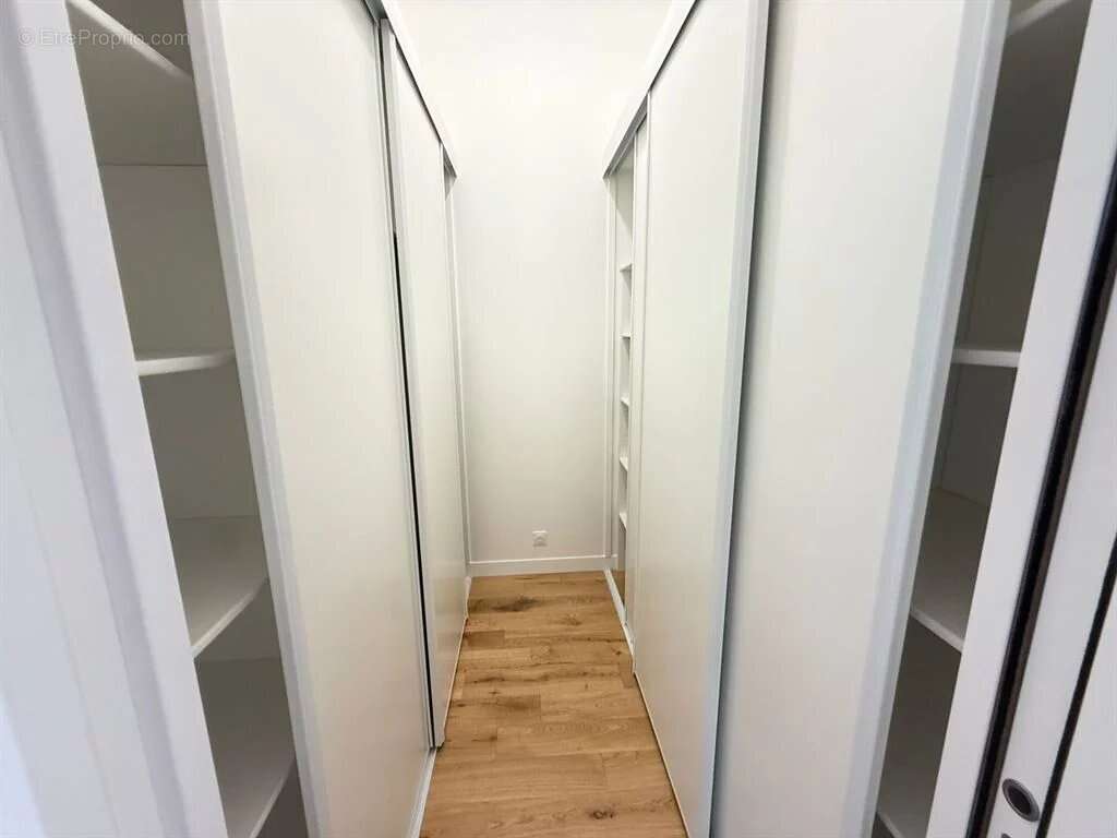 Maison à PARIS-12E