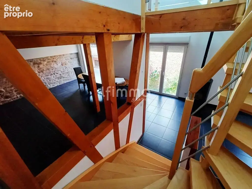 Corps de ferme avec Maison de 105 m² - photo 7