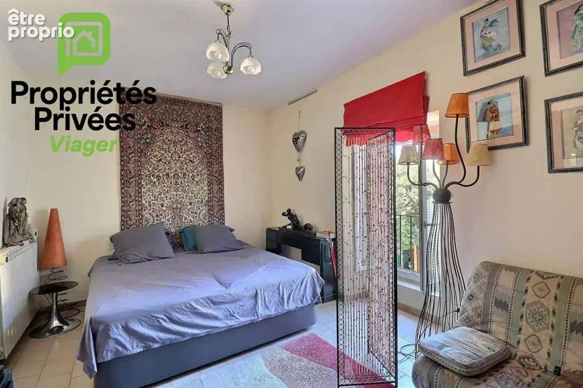 VIAGER OCCUPE - Maison de ville de caractère avec jardin et dépendances ? Alès - photo 7