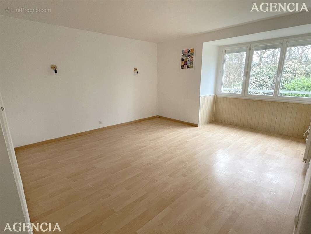 Maison à EMERAINVILLE