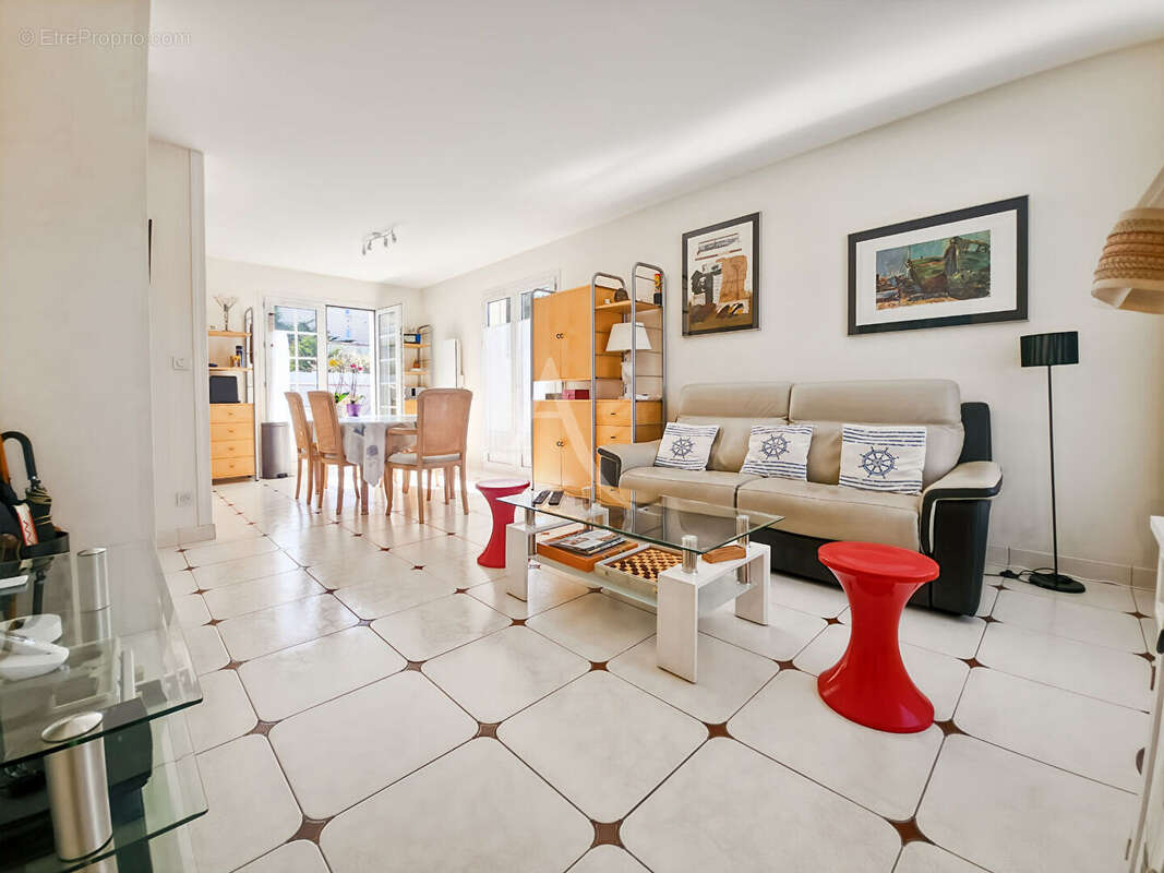 Maison à SAINT-HILAIRE-DE-RIEZ