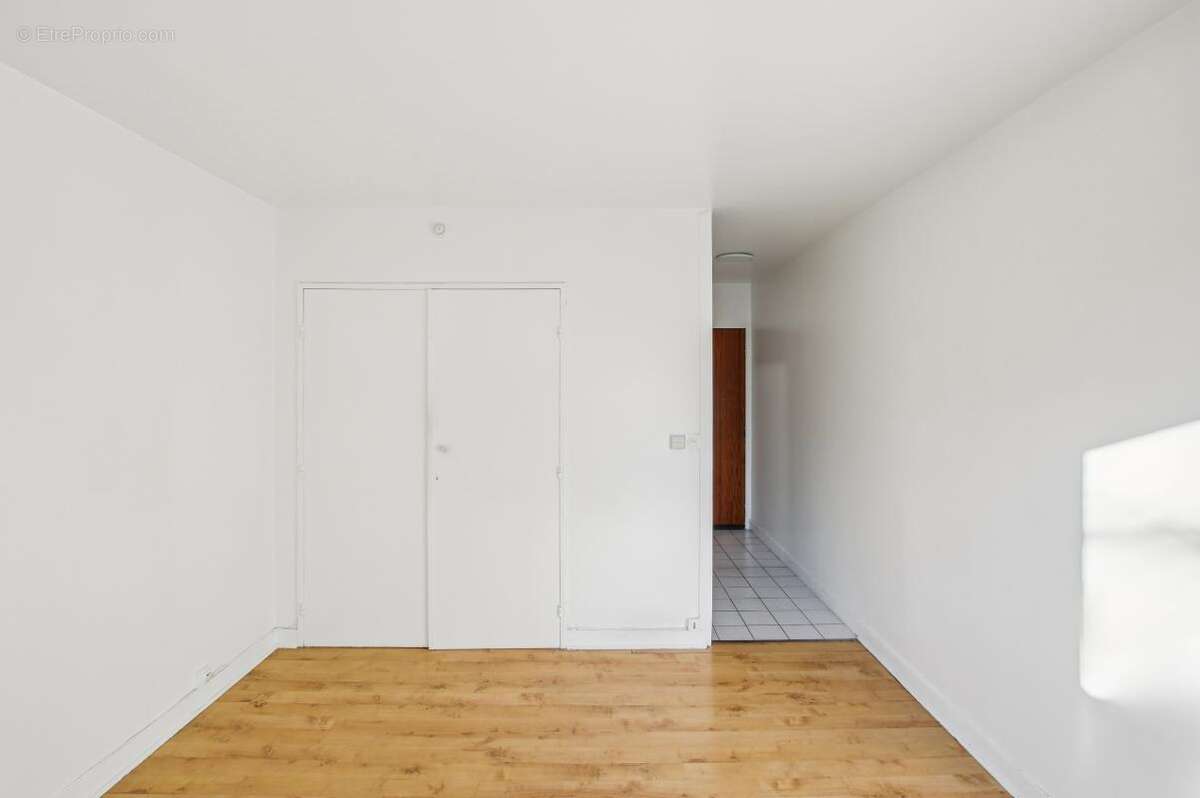 Appartement à PARIS-19E