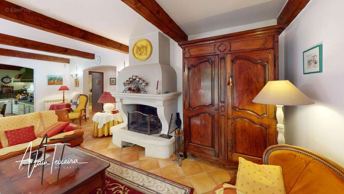 Photo 9 - Maison à LORGUES