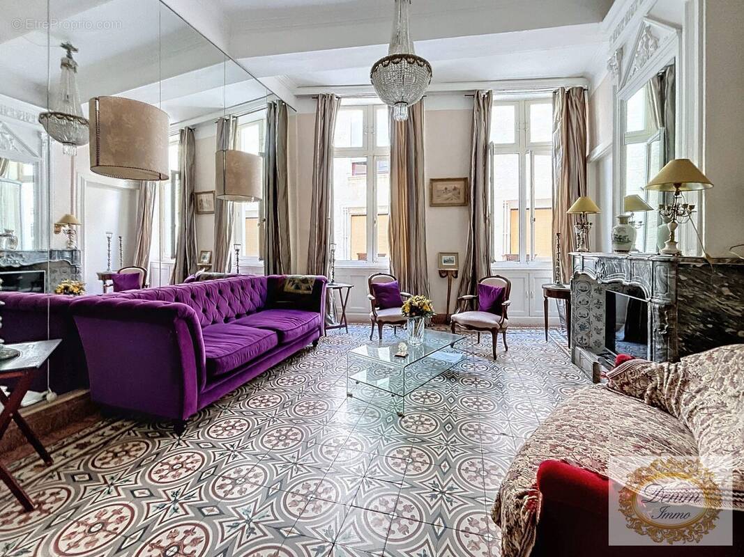 Appartement à NIMES