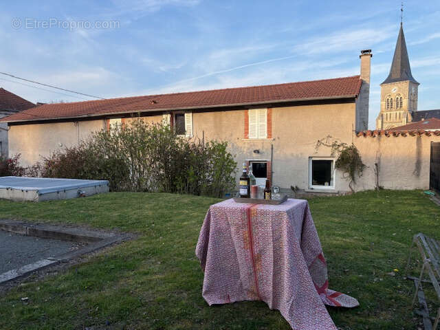 Maison à NERVIEUX