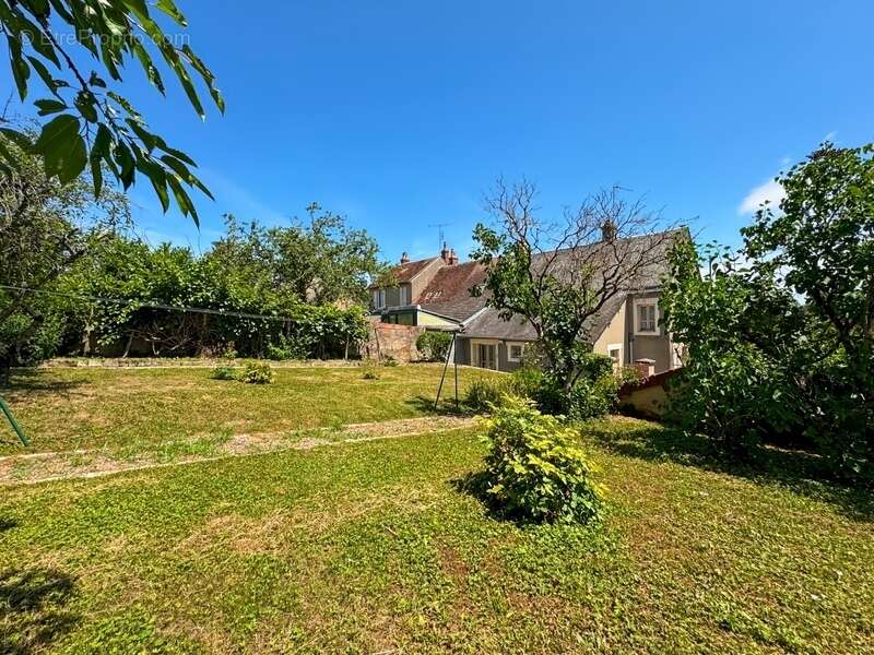 Maison à CHATILLON-EN-BAZOIS