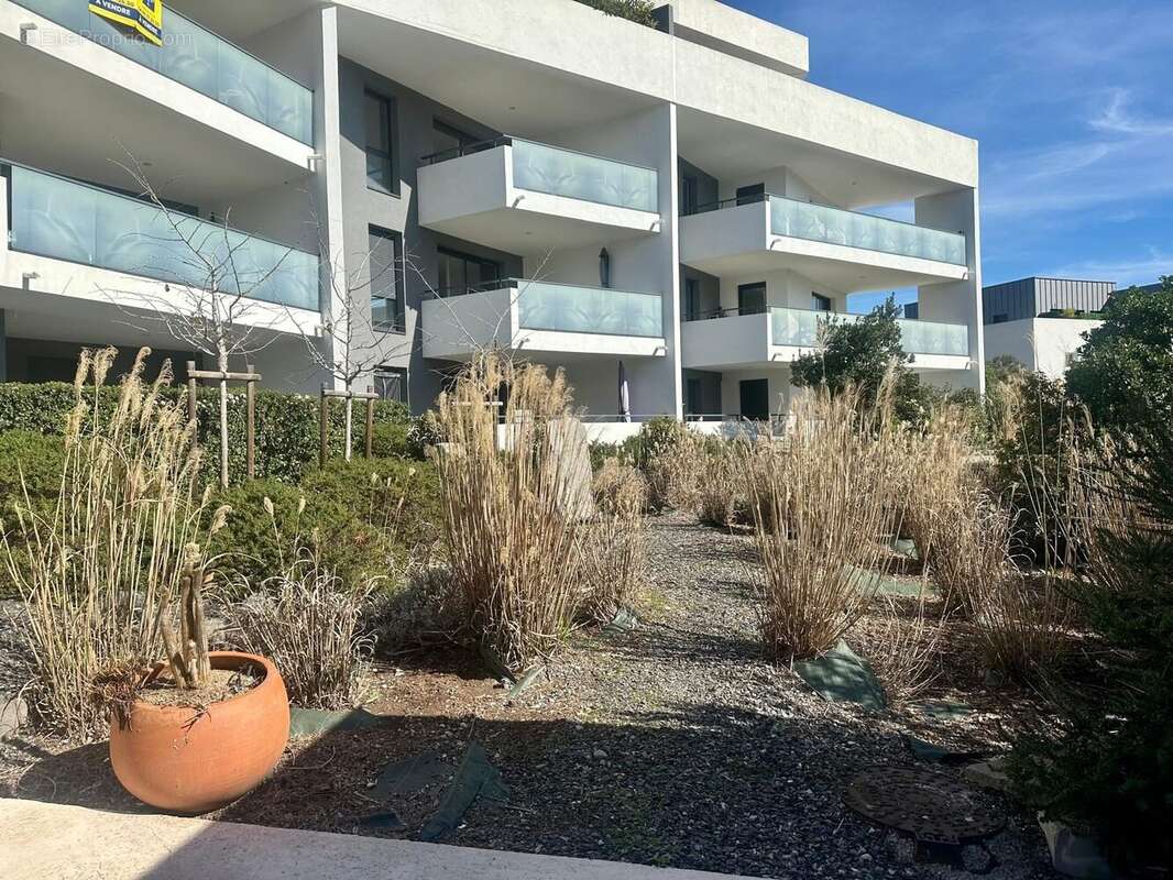 Appartement à CASTELNAU-LE-LEZ