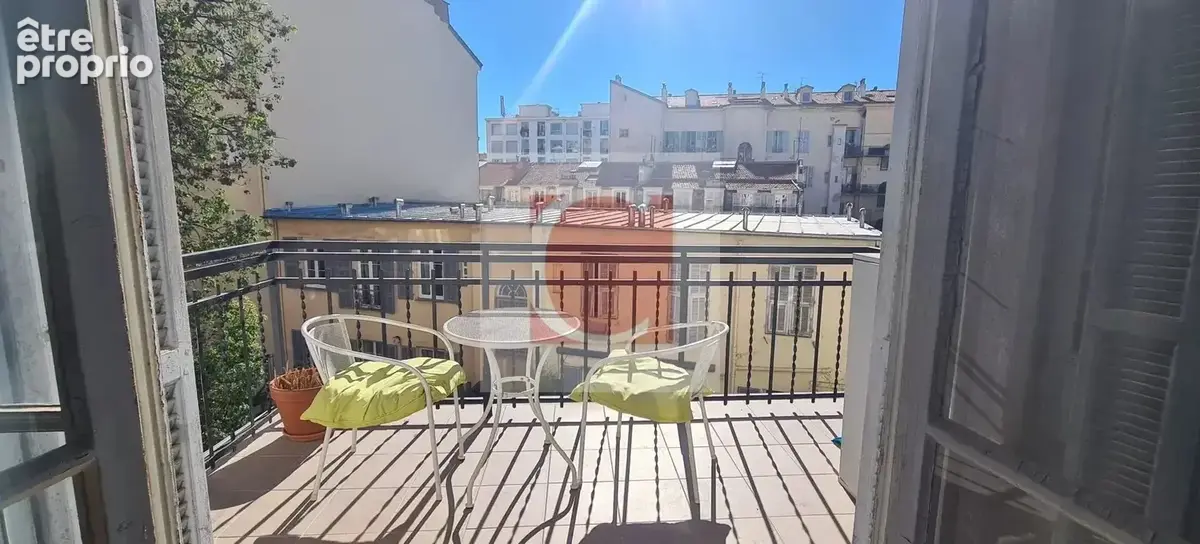 Nice musiciens proche jean medecin : ravissant appartement 39m² terrasse exposee sud au calme total - photo 2