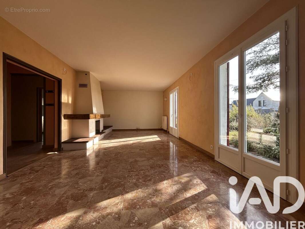 Photo 2 - Maison à VINEUIL