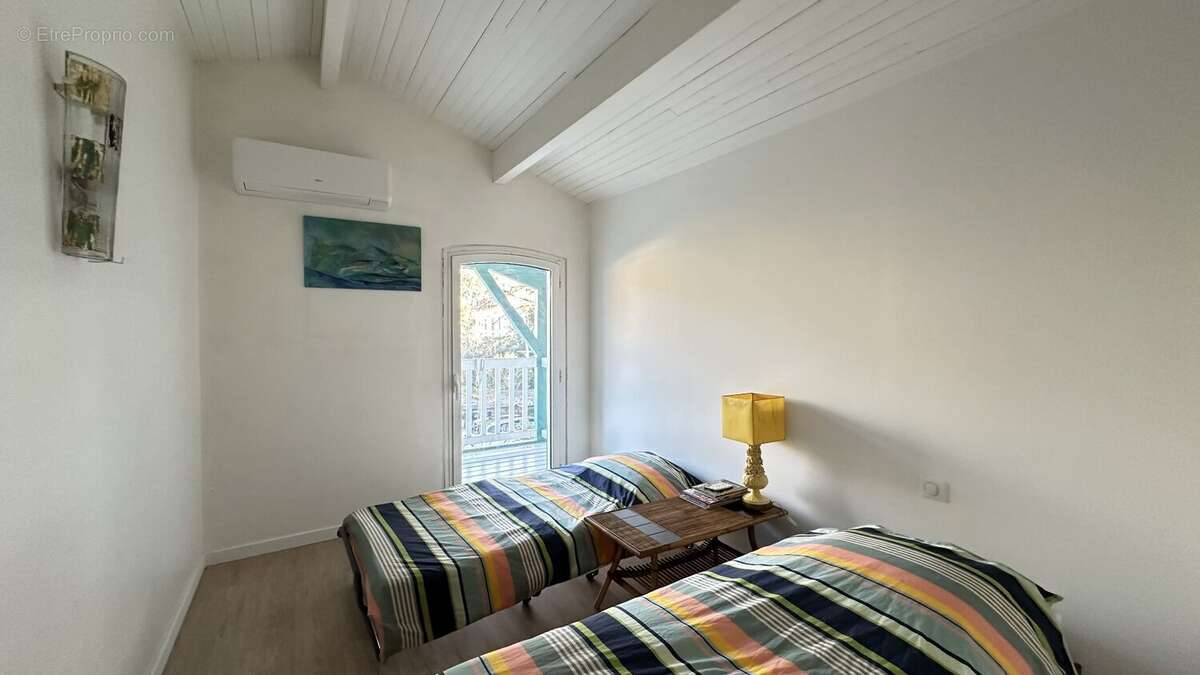 Maison landaise de type t7 de 140 m2 proche du golf - photo 19