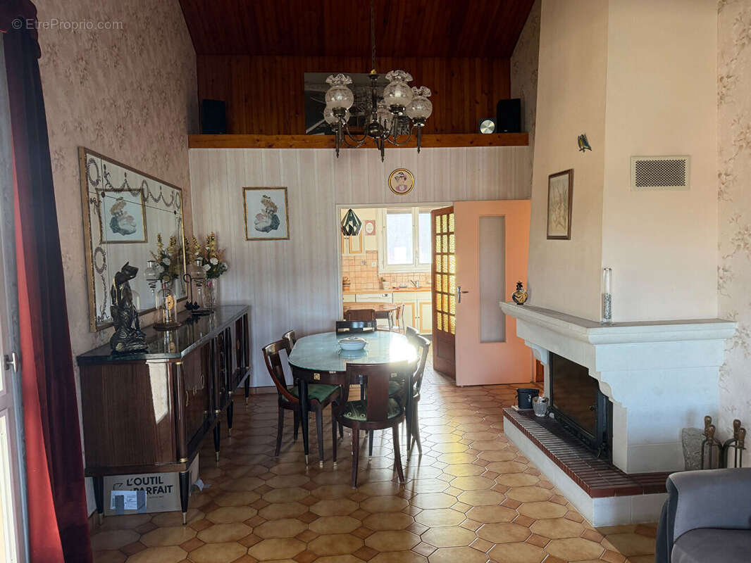 Maison à SAINT-BENOIT