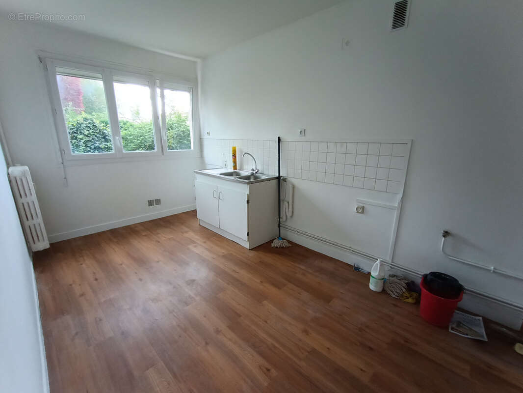 Appartement à HEROUVILLE-SAINT-CLAIR