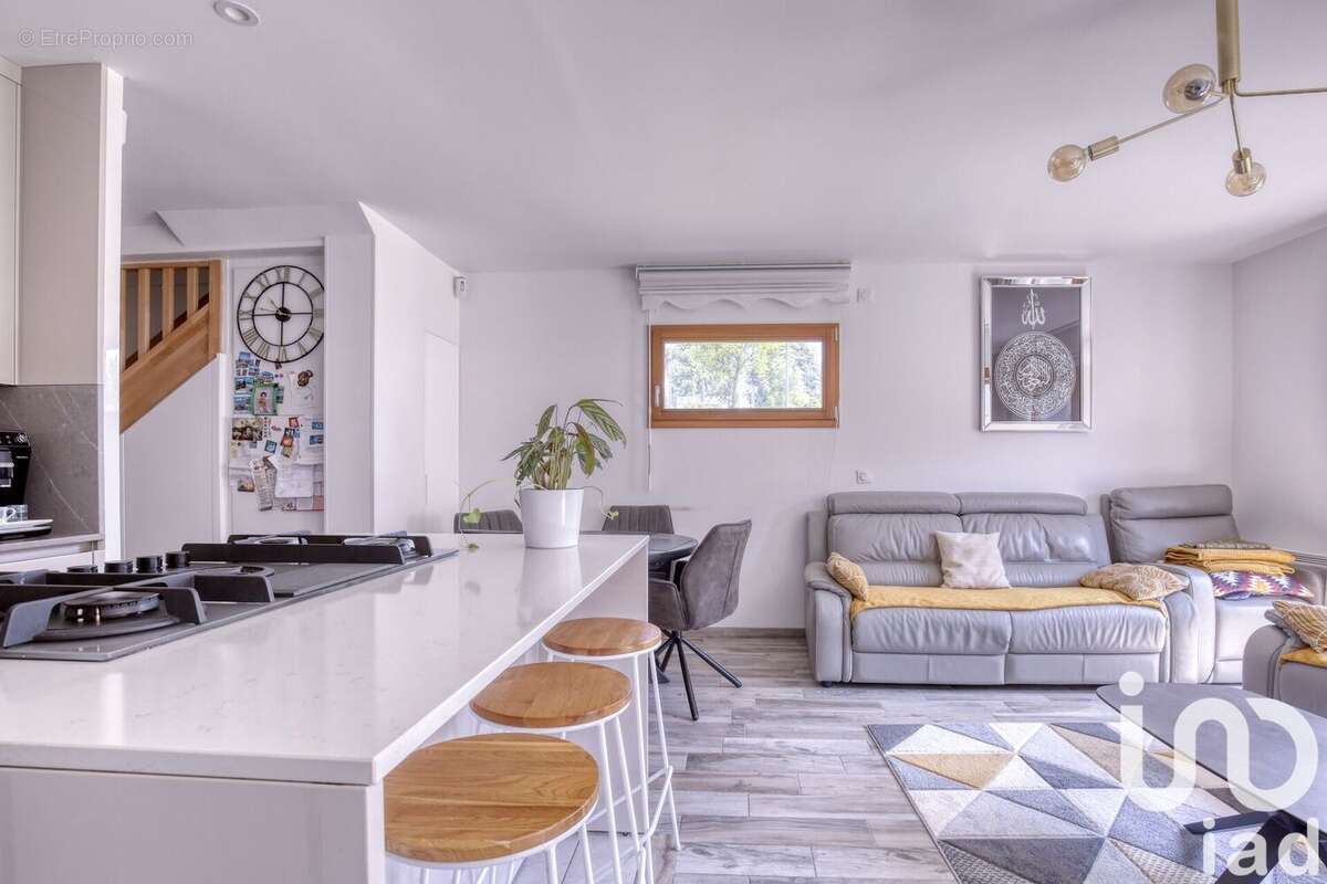 Photo 3 - Maison à BESSANCOURT