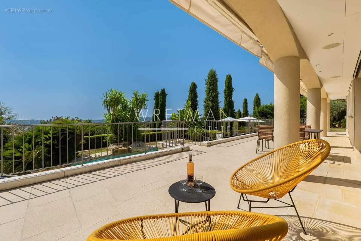 Superbe villa provençale avec piscine et vue panoramique mer – Mougins Pibonson - photo 5