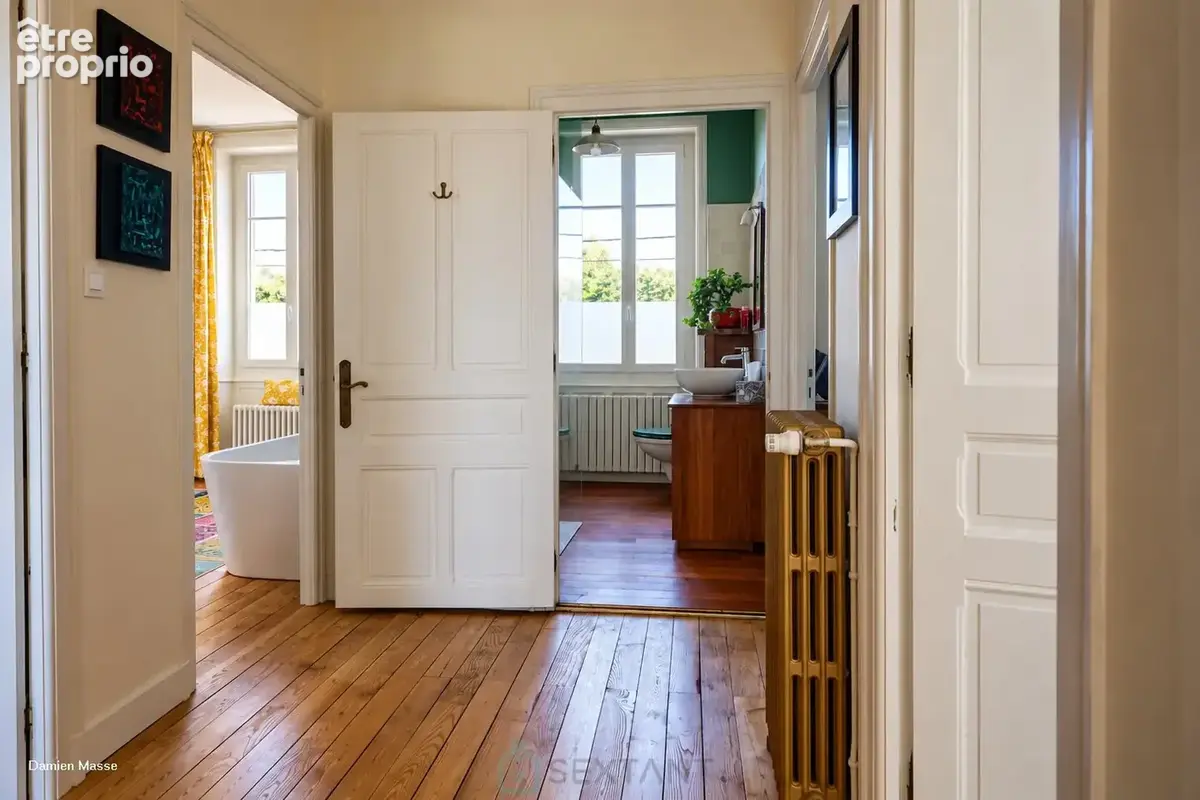 Maison de maître des années 30 - Elégance, nature et vie de village au coeur du Périgord vert. - photo 19