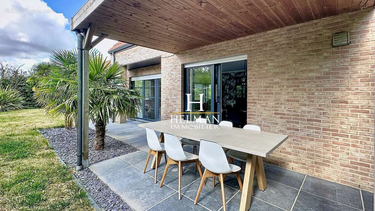 Maison 166 m² à Oudezeele  - photo 4