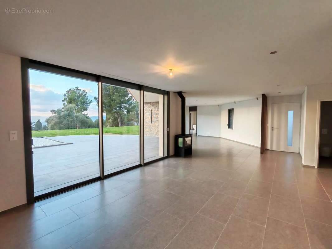 Maison à LA CADIERE-D'AZUR