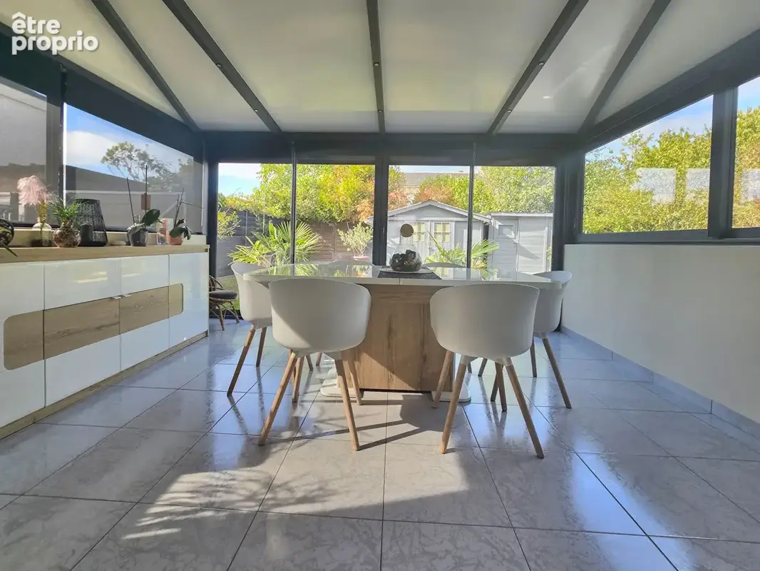Maison familiale, état impeccable - TRELAZE, proche quartier des Justices - photo 8