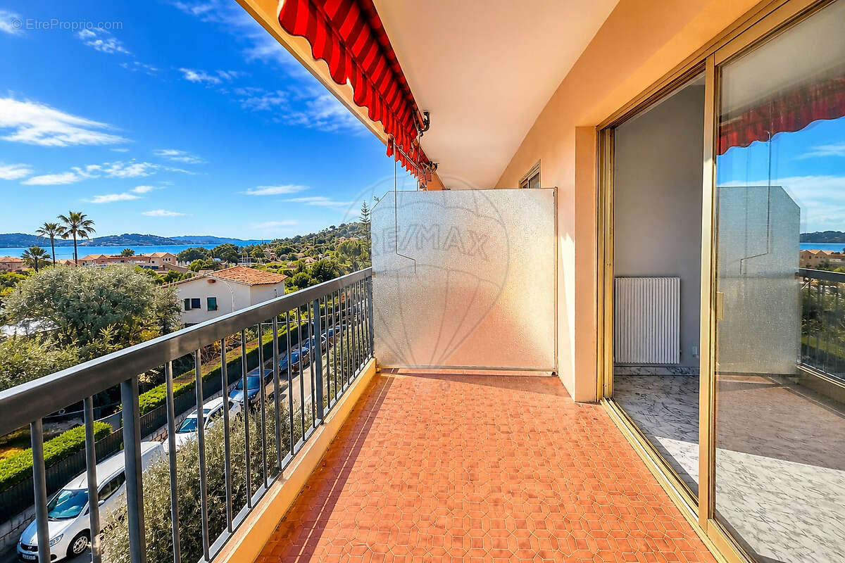 Appartement à BEAULIEU-SUR-MER