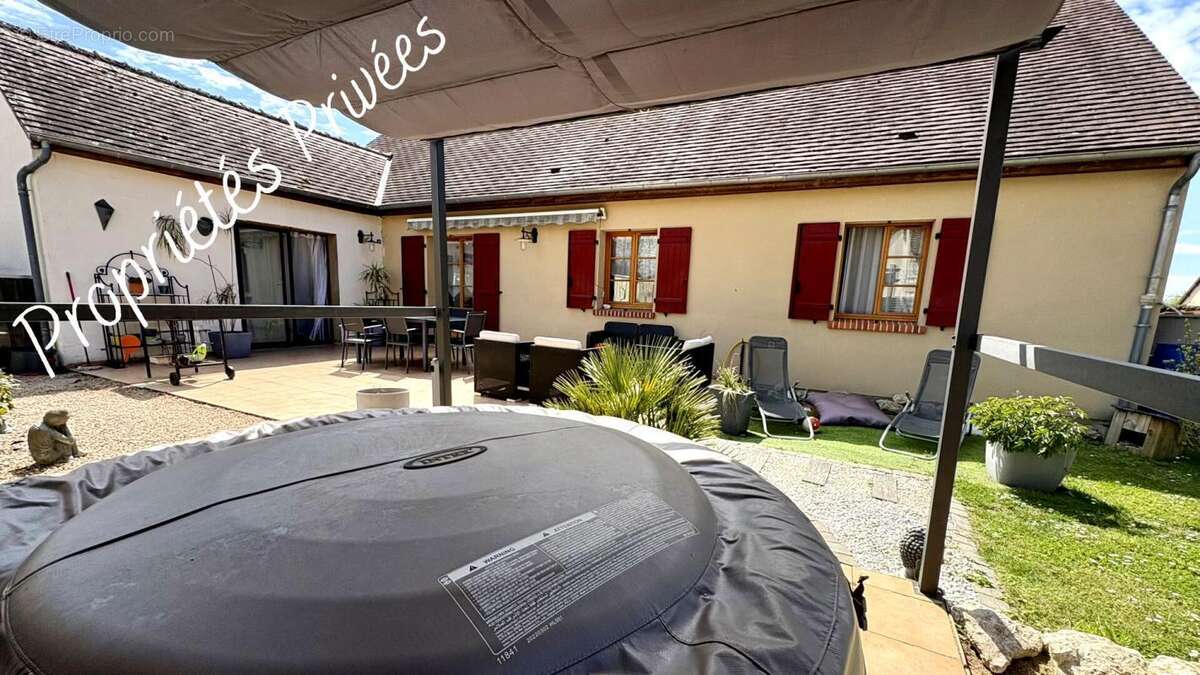 Maison à HUISSEAU-SUR-COSSON