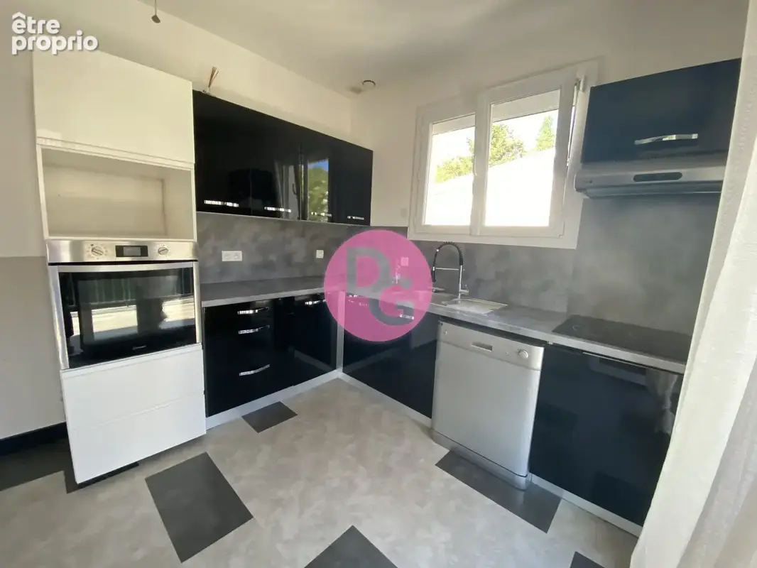 Maison 6 pièces 116 m² à vendre à Decazeville (12300) - photo 3