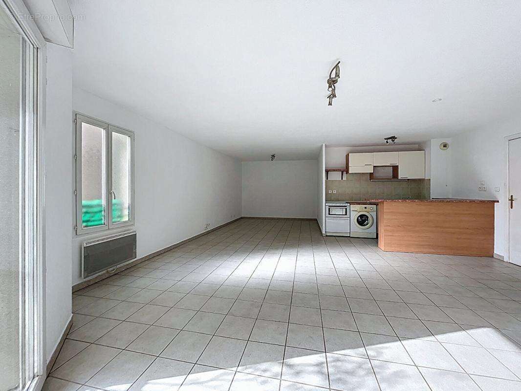 Appartement à LE LUC