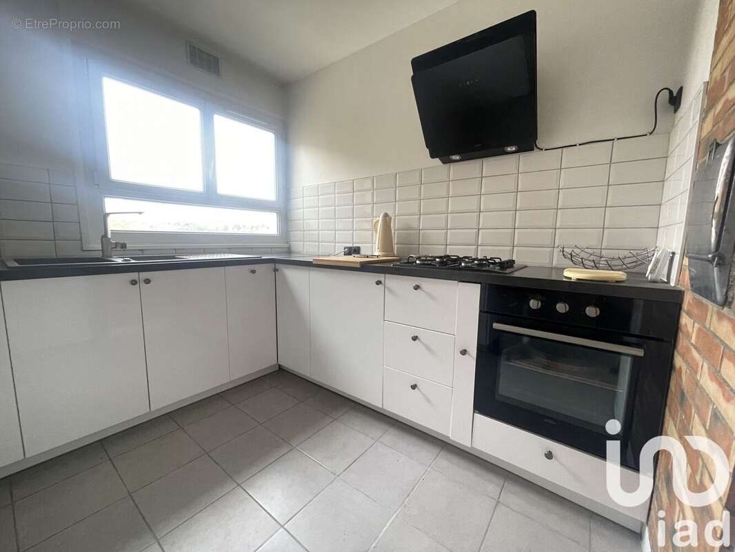 Photo 3 - Appartement à EPINAY-SOUS-SENART