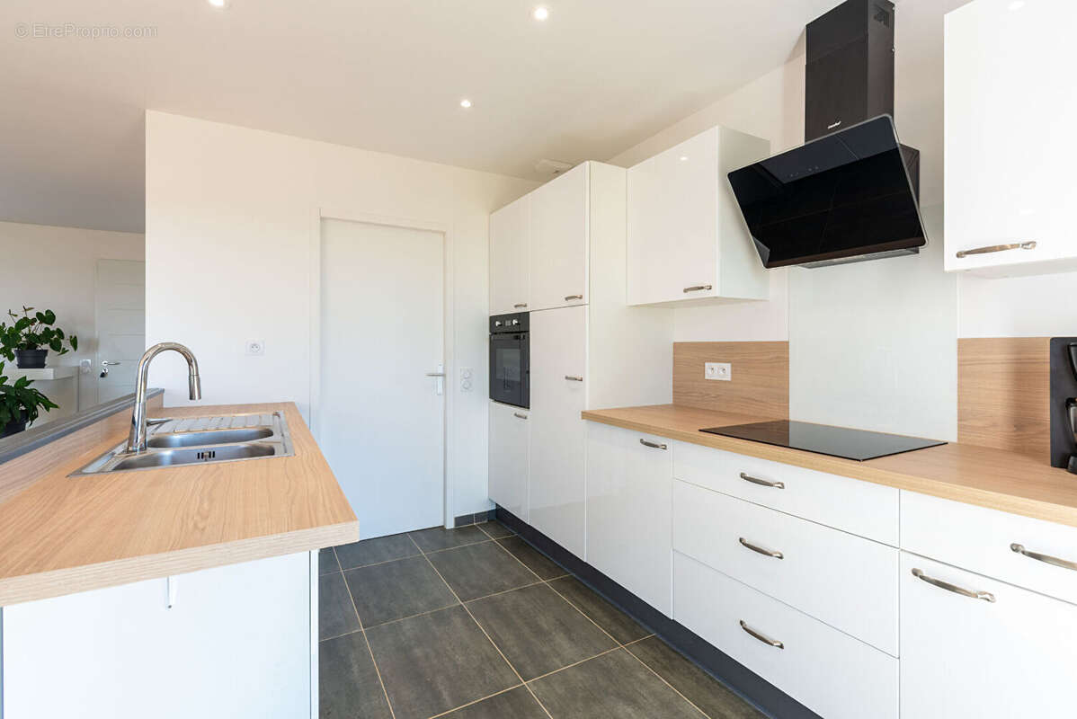 Maison 4 pièce(s) 95 m2 - photo 5